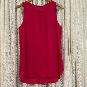 Rose and Olive sleeveless tunic blouse.